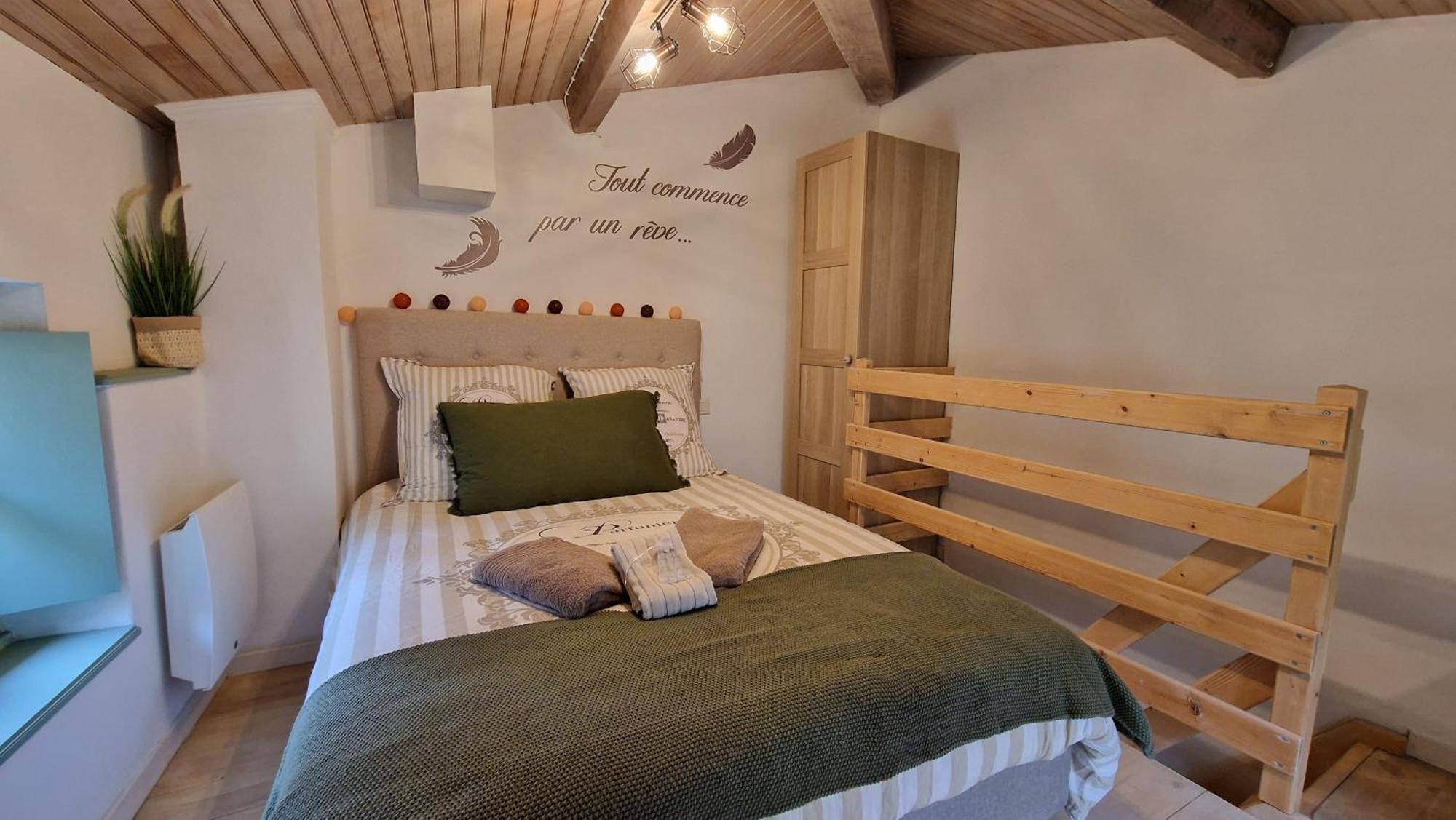 Home Et Holiday La Muscadelle Viviers Exterior foto